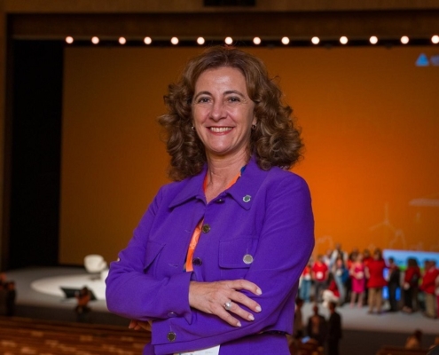 Cristina Pedra realça política de incentivos fiscais do Funchal na Convenção da APEMIP