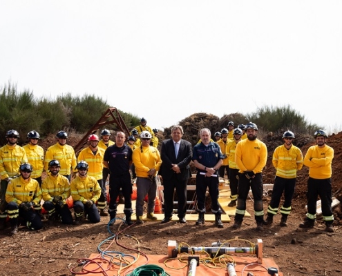 Bombeiros Sapadores do Funchal em formação no Parque Ecológico do Funchal