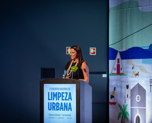 Encerramento do 6º Encontro Nacional de Limpeza Urbana: Nádia Coelho salienta investimento do Funchal para continuar a ser uma referência nacional e internacional nesta área Terminou, hoje, o 6º Encontro Nacional de Limpeza Urbana, que durante dois dias decorreu no Centro de Congressos do VidaMar Resort Hotel Madeira, evento organizado pela Associação Limpeza Urbana – Pareceria para Cidades + Inteligentes e Sustentáveis e que teve o apoio da Câmara Municipal do Funchal.