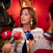 Funchal aprova 3 milhões de euros para asfaltar ruas e Cristina Pedra realça a credibilidade da CMF e as medidas aprovadas no que se refere ao Código de Conduta do Município