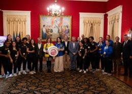 Funchal homenageia Madeira Andebol SAD pela conquista da 22.ª Supertaça de Andebol Feminino